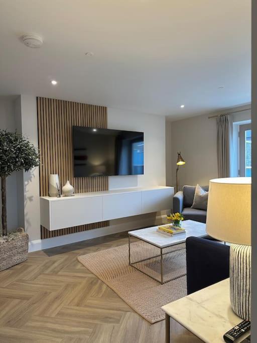 Tobias Apartment, 2 Bedroom, Apartment Aberaeron